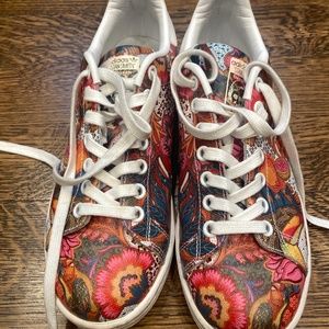 SLASHED PRICE!!  Adidas Stan Smith Limited Edition Floral Paisley size US7 EUC